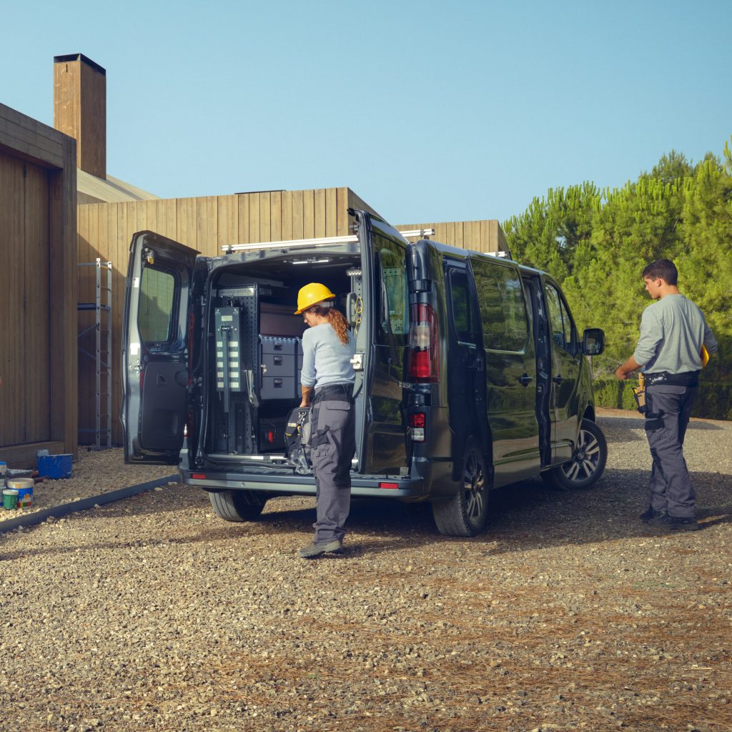 2022 nouveau renault trafic van 1 - nouveau renault trafic van : l’évolution d’un classique