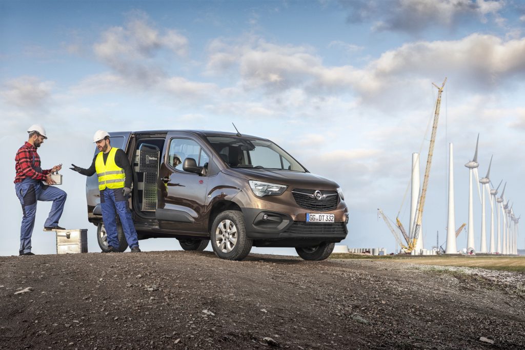 12 opel combo 4x4 505775 - dossier véhicules utilitaires : comment financer son véhicule utilitaire