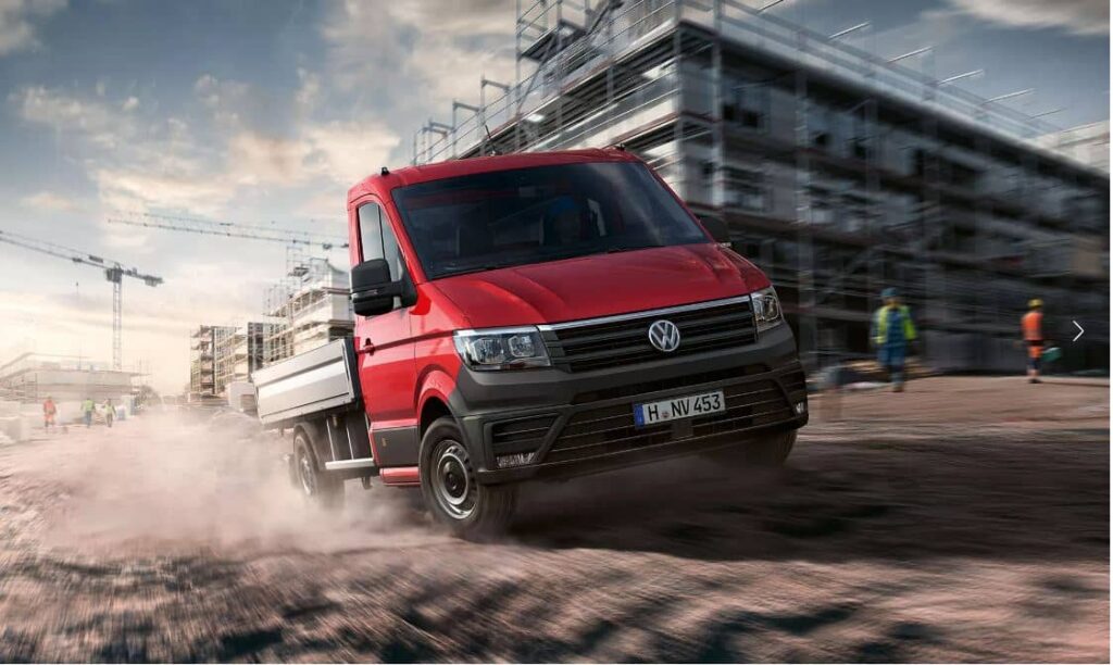 Volkswagen crafter transforme 2022 - dossier véhicules utilitaires : vu transformés, des modèles sur-mesure pour tous les métiers!