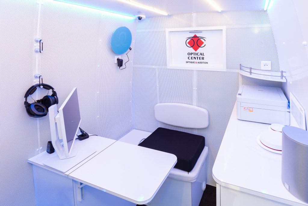 Ocm fougegraveres 15 - 100 sprinter transformés pour optical center
