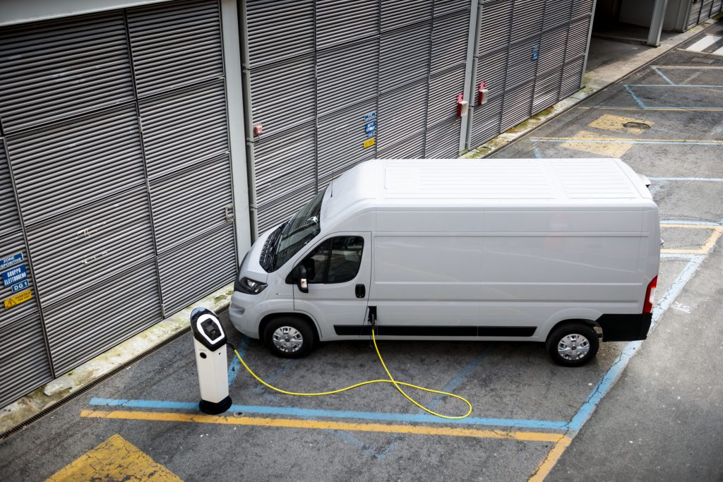 Recharging e ducato 1 - dossier véhicules utilitaires : 6 bonnes raisons de passer à l’électrique