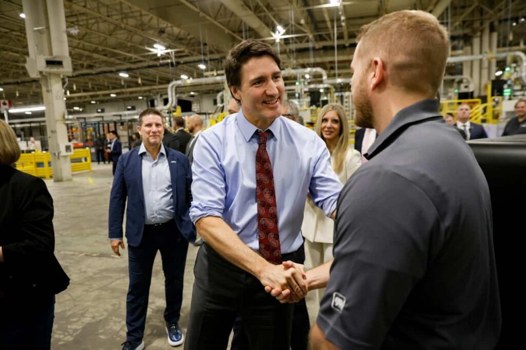 Gm cami 3 - ouverture d’une usine de véhicules électriques par general motors au canada : une étape décisive pour la transition énergétique ?