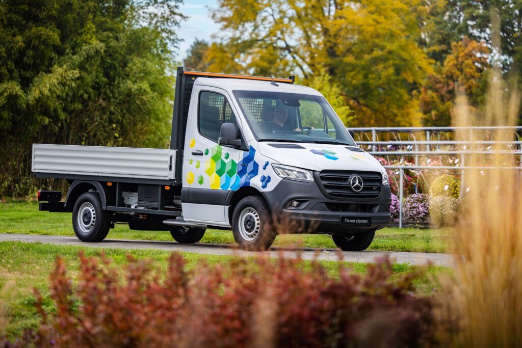 Mercedes espinter 2023 6 bd - mercedes-benz esprinter : place a la nouveauté !