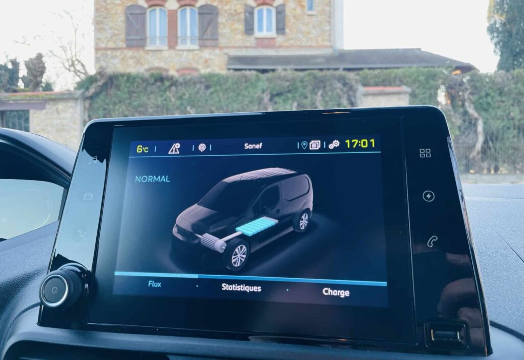 Essai peugeot e partner 21 - essai peugeot e-partner 100% électrique : sur le devant de la seine !