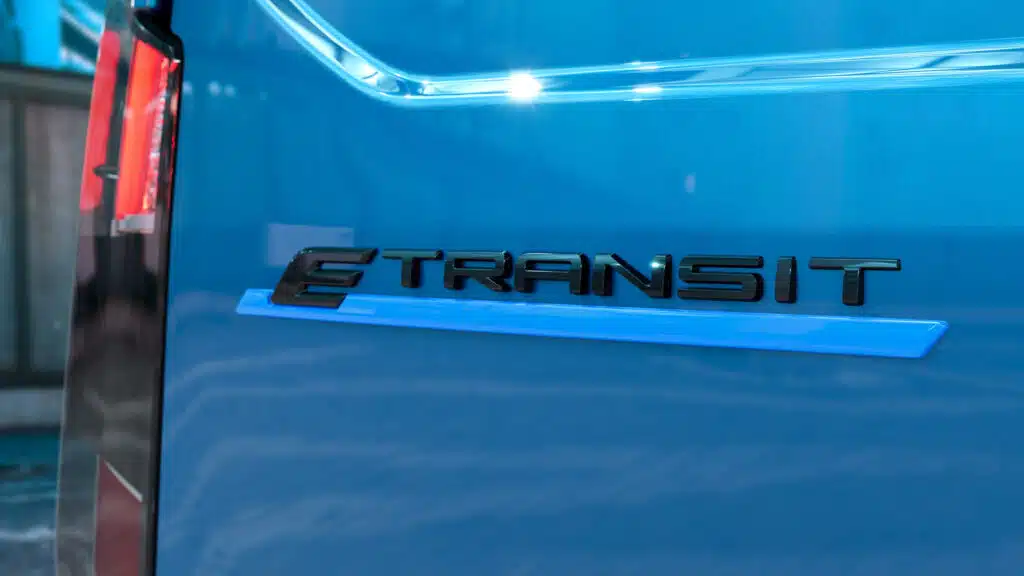 2023 ford e transit courier exterior 04 1 - rendez-vous avec le nouveau ford e-transit courier 100% électrique!
