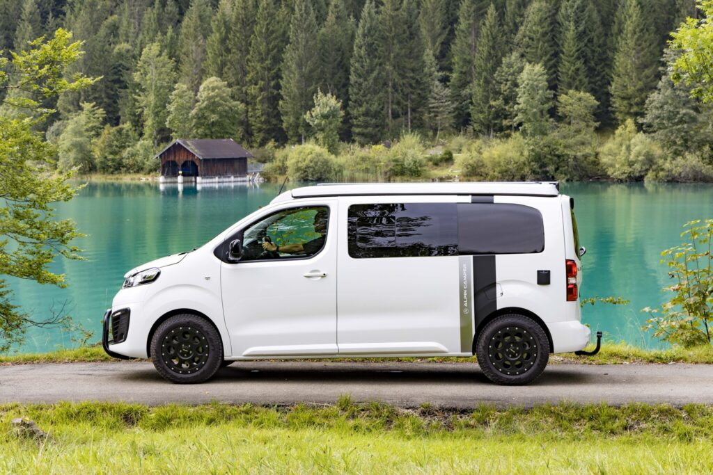 Opel-vivaro-alpincamper-3