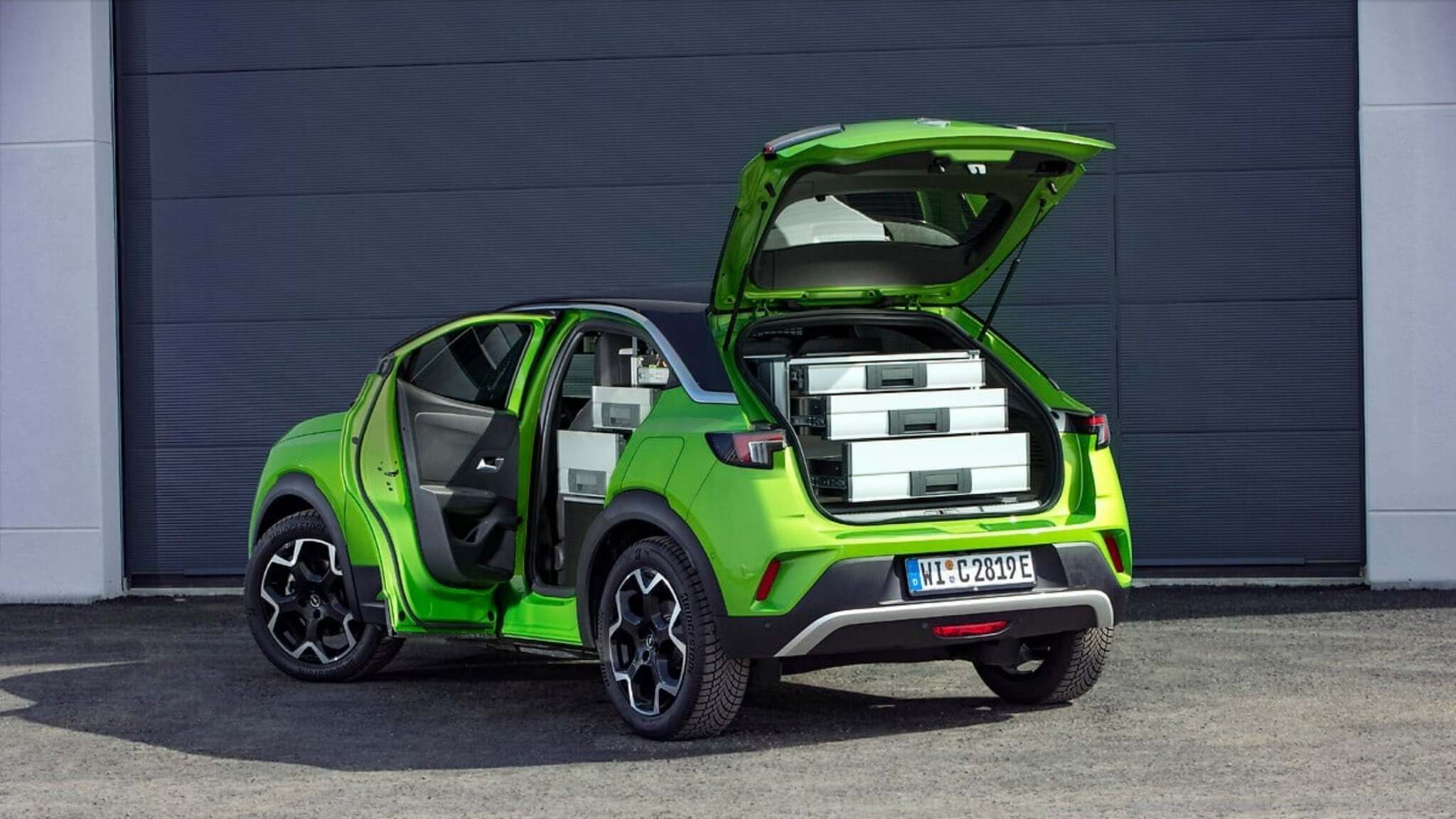 Opel mokka electric : un coffre habilement transformé par bott