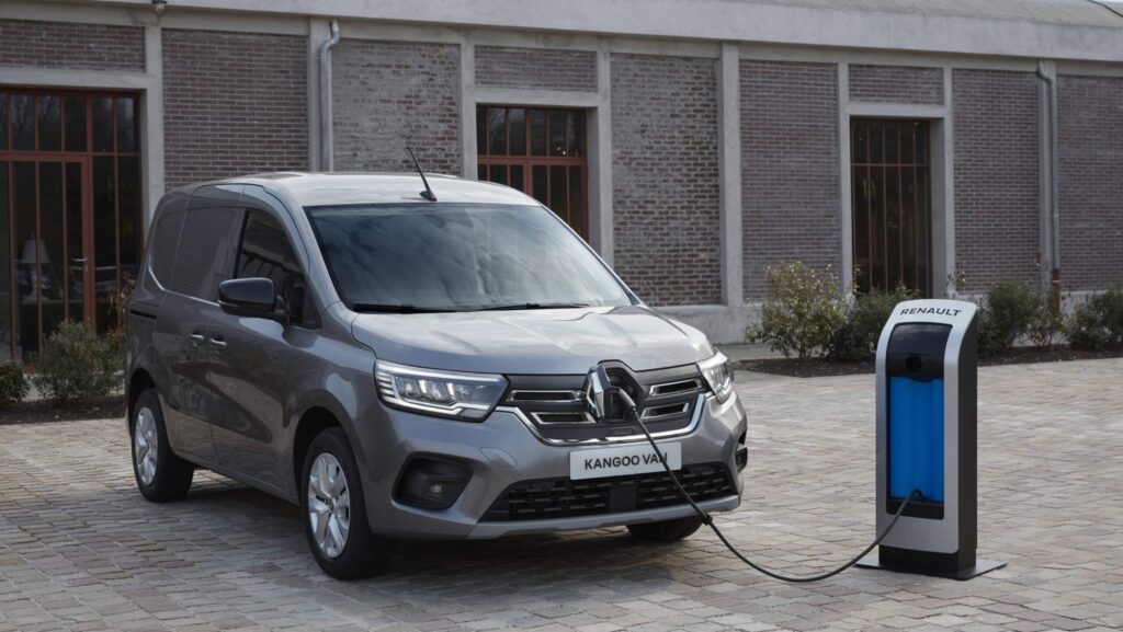 Kangoo van e-tech en recharge