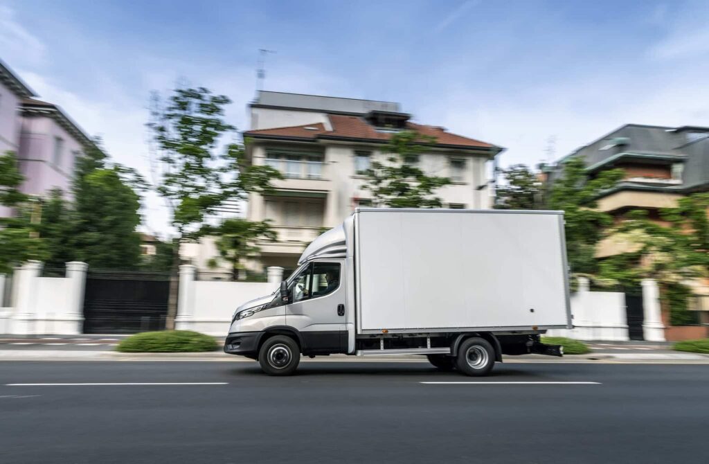 36 - l’iveco daily primé « camion léger » de l’année   