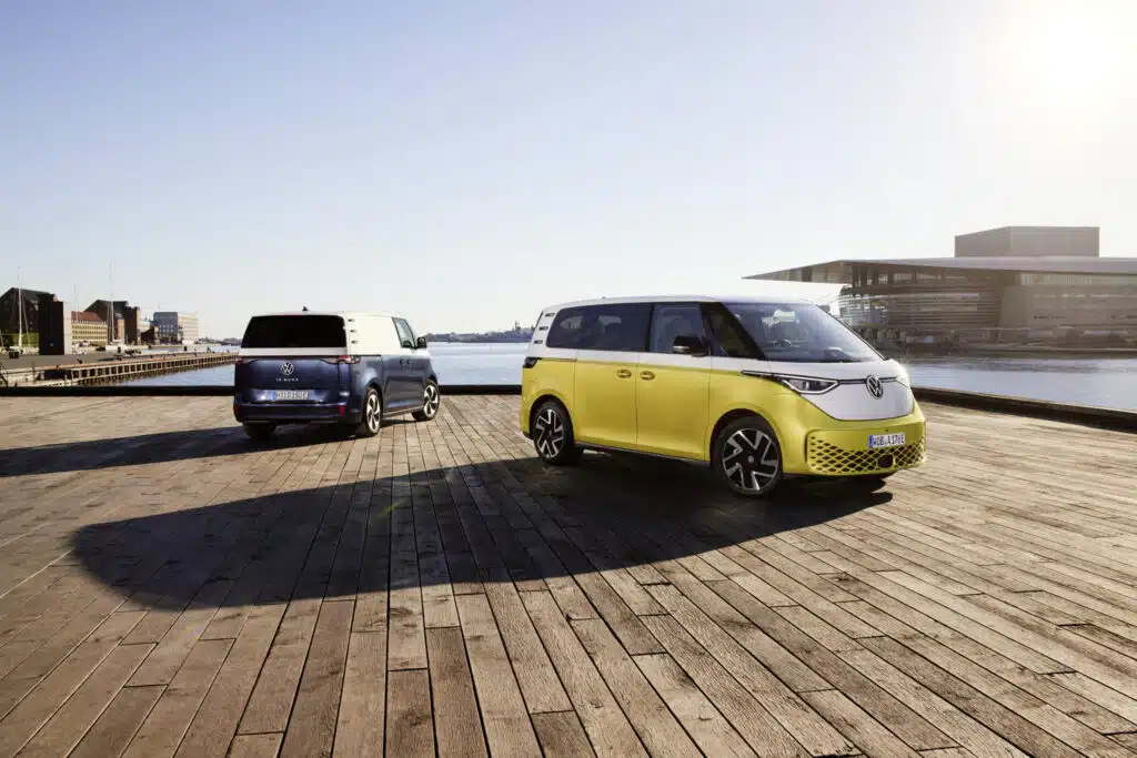 Id buzz cargo lancement presse international 28 - nouveaux utilitaires 2025 : la révolution électrique et modulaire en marche