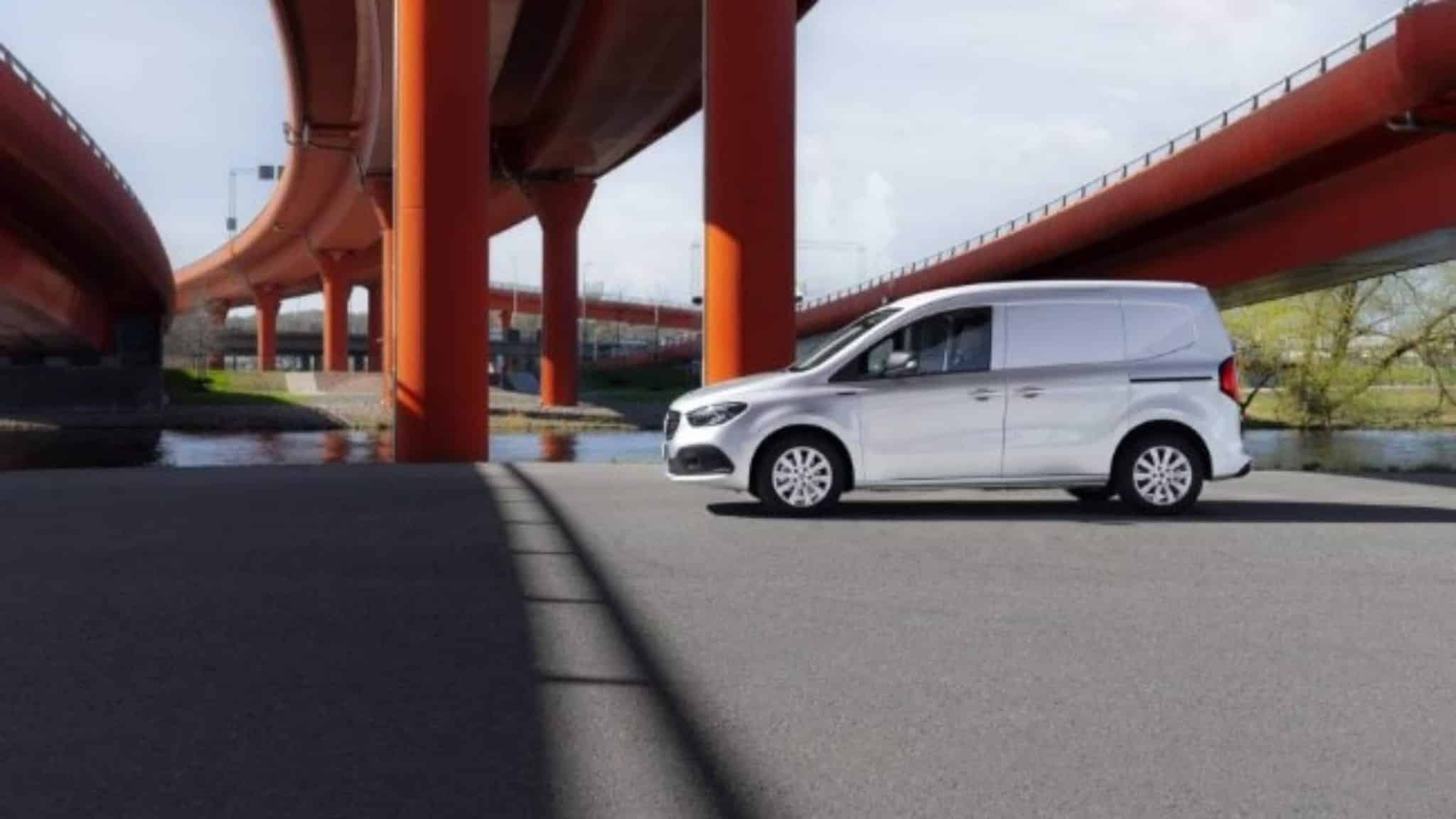 Mercedes ecitan, petit vu électrique voué à un grand avenir