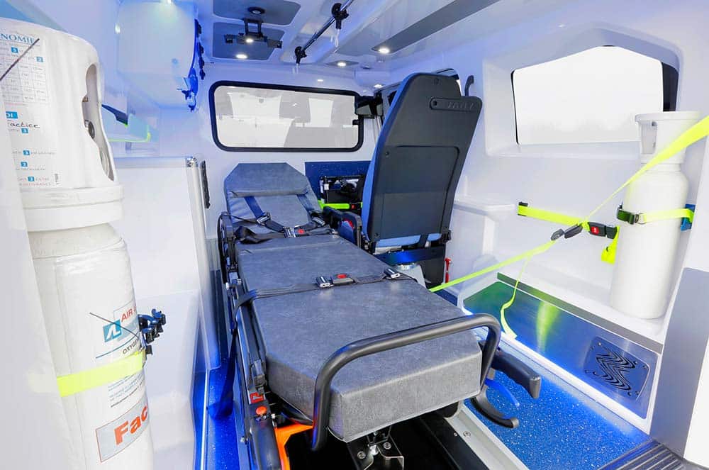 Gifa ambulances 01 citroen jumpy l2 kapella l2 media8 - gifa by gruau : expert des véhicules de secours!
