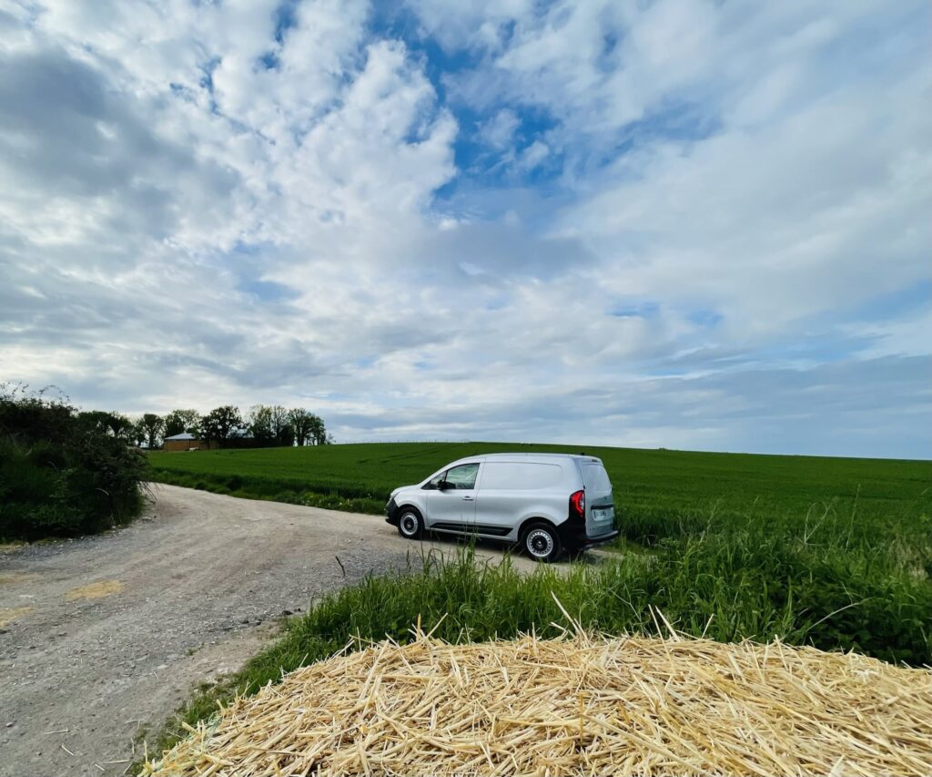 Kangoo van etech ev 9 1 - essai renault kangoo van e-tech : « sésame ouvre-toi »!