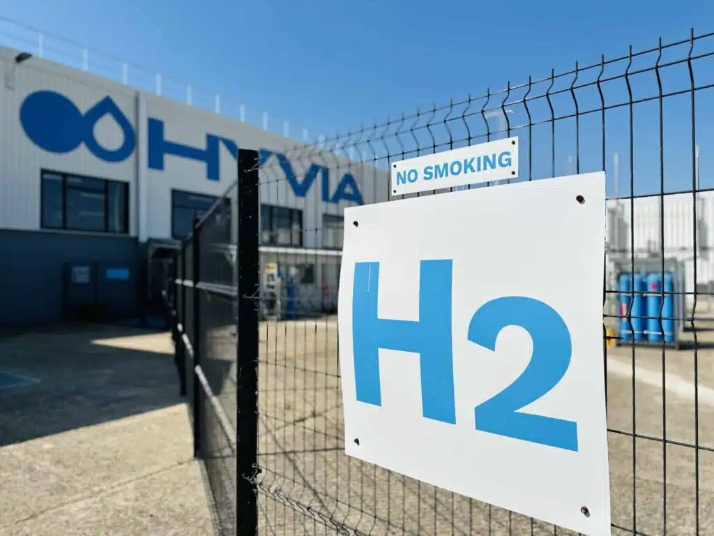Usine hyvia flins 5 - reportage au cœur du premier électrolyseur hyvia à flins !