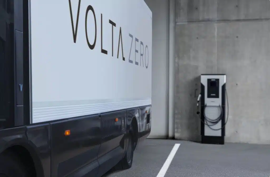 3 1536x1007 1 - quand volta trucks et petit forestier unissent leurs forces