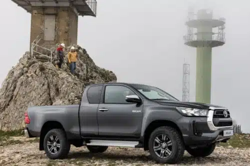 500 creacuteditphotodingo16 - toyota hilux : 55 bougies et une série spéciale héritage
