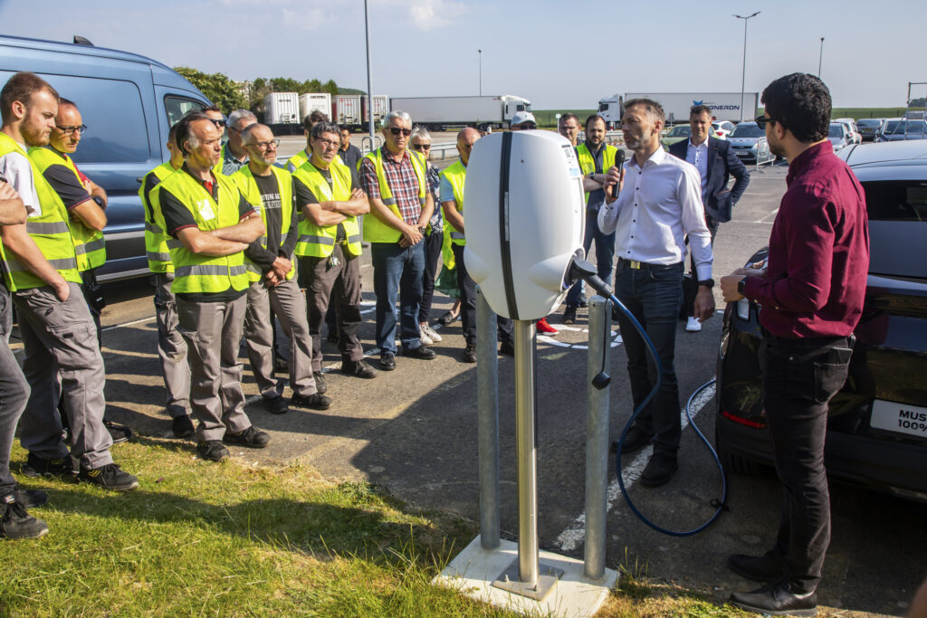 Dppiproduction 00001511 0021 - ford pro favorise la décarbonation des trajets  