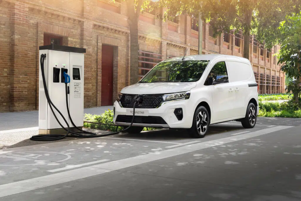 Charging 1 - utilitaire électrique : guide complet et comparatif des modèles et performances
