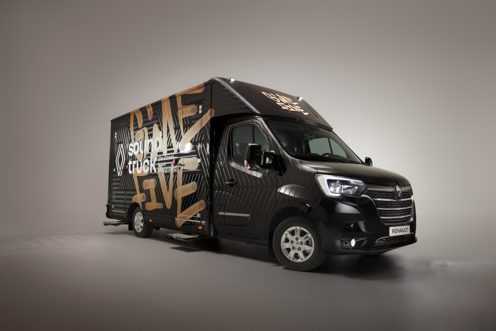 R dam 1507782 1696862468 - retour sur la construction du soundtruck de renault