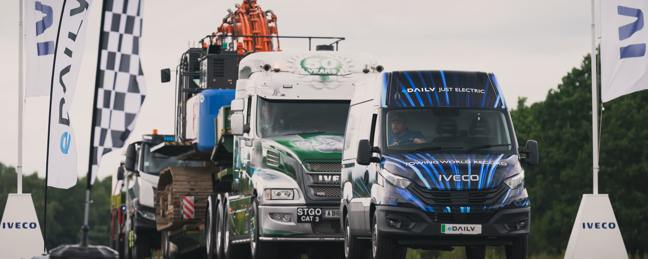 Record iveco - l’iveco edaily tracte 153t et entre dans le livre des records