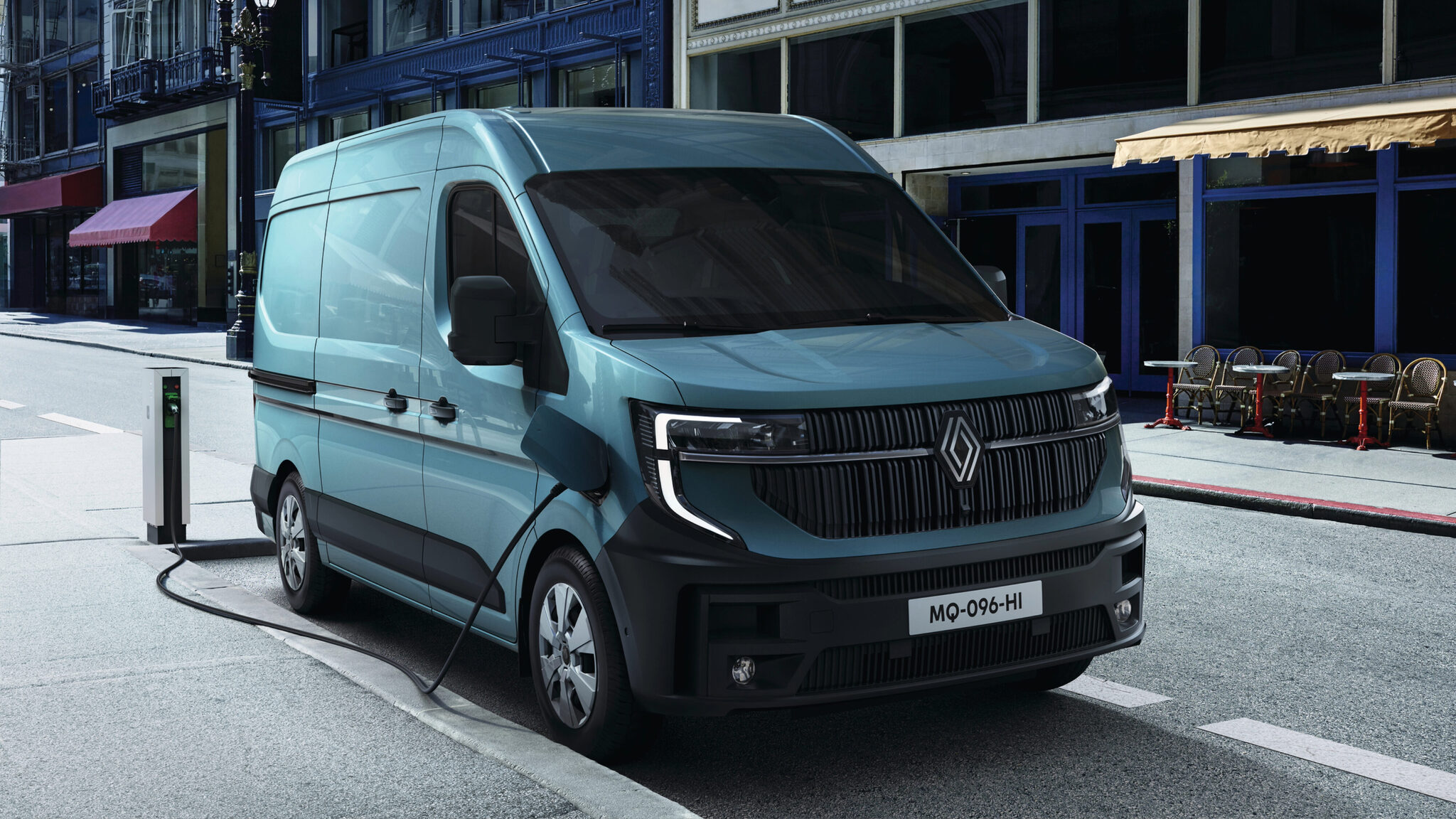 Zoom sur la version électrique du nouveau renault master