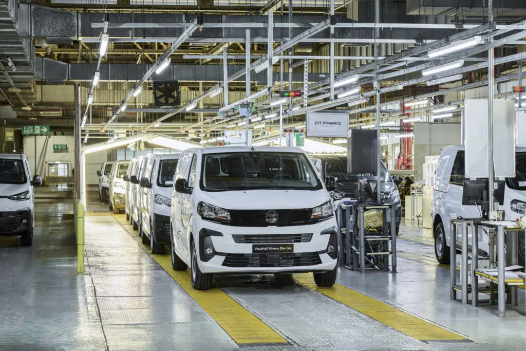 Stellantistobeginelectricvehicleproductionatlutonfrom2025 6 lowres feb24 - vauxhall vivaro electric : production à luton dès 2025