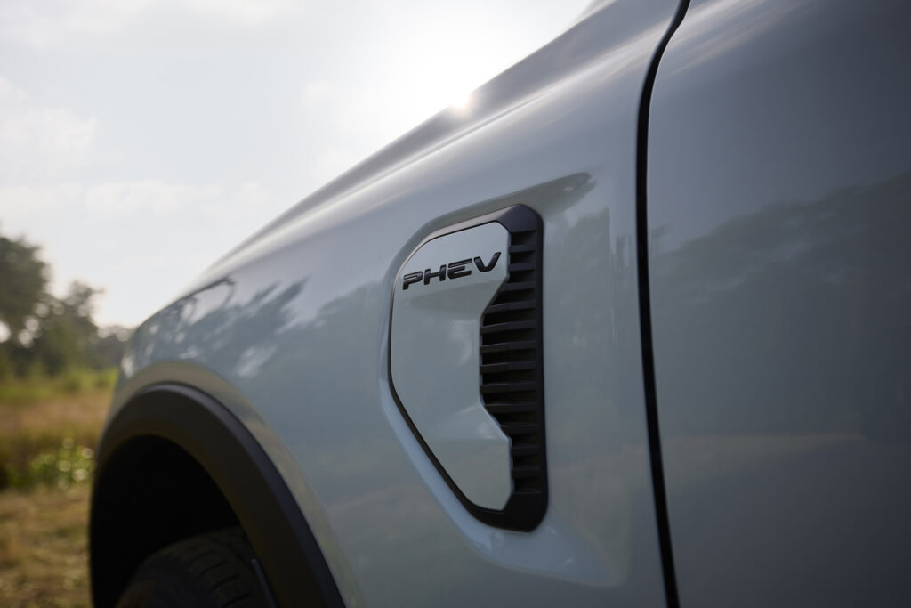 Ford 2024 ranger phev 14 - ford ranger phev : pick-up favori en europe depuis 10 ans