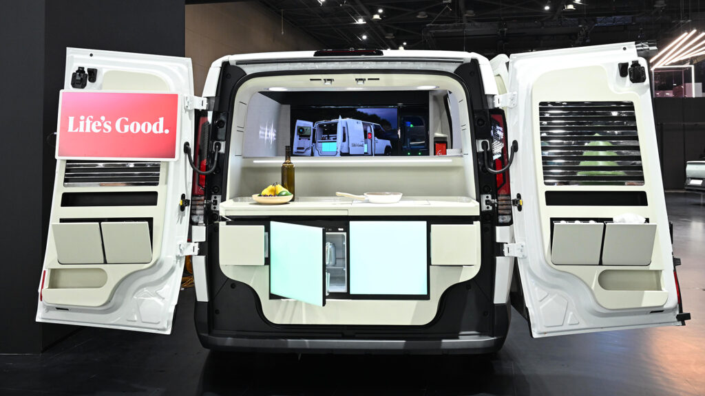 Kia pbv glow cabin concept digital 1920x1080 1 - concept kia pv5 spielraum : espace nomade personnalisé