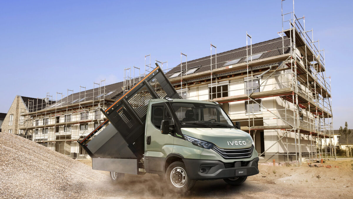 01 daily cab cng - nouveau daily : performance, sécurité et connectivité au service des professionnels 