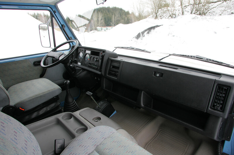 3d42b8bc942ce81890632f44bd491207 800x533 2 - le volkswagen lt fête ses 50 ans 