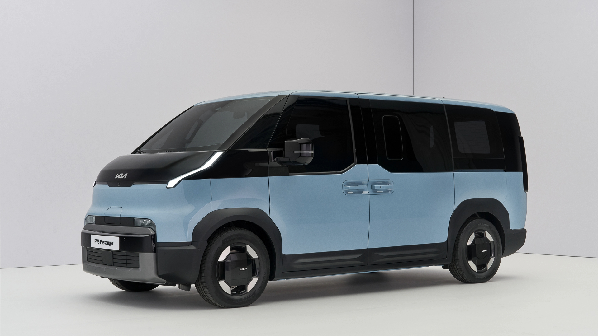 Kia-pv5-passenger