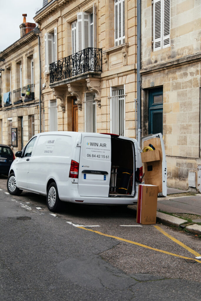 Img 2555ok - un plombier bien habitué à son mercedes evito