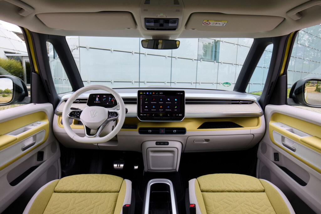 4bc7986c72d6536d87b336ae8d147372 2048x1366 1 - en route pour un tour du monde en vw id. Buzz !