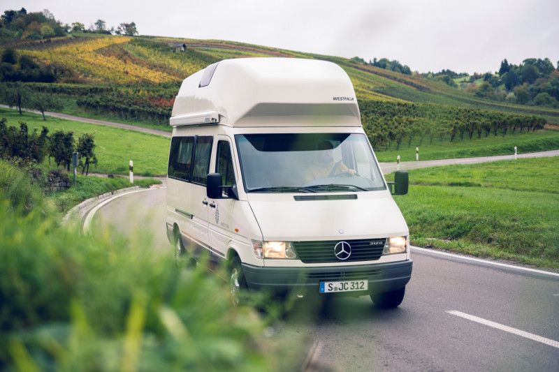 800 25c0186 001 - mercedes : 1 sprinter sur 10 est un camping-car !  
