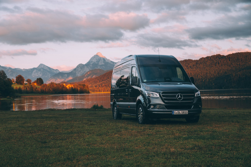 800 25c0186 004 - mercedes : 1 sprinter sur 10 est un camping-car !  