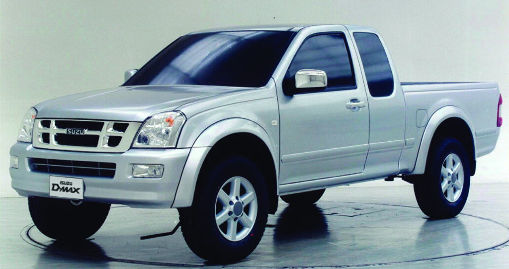 Original 4568 2004 isuzu rodeo - 125 000 véhicules vendus : un jalon marquant pour isuzu uk