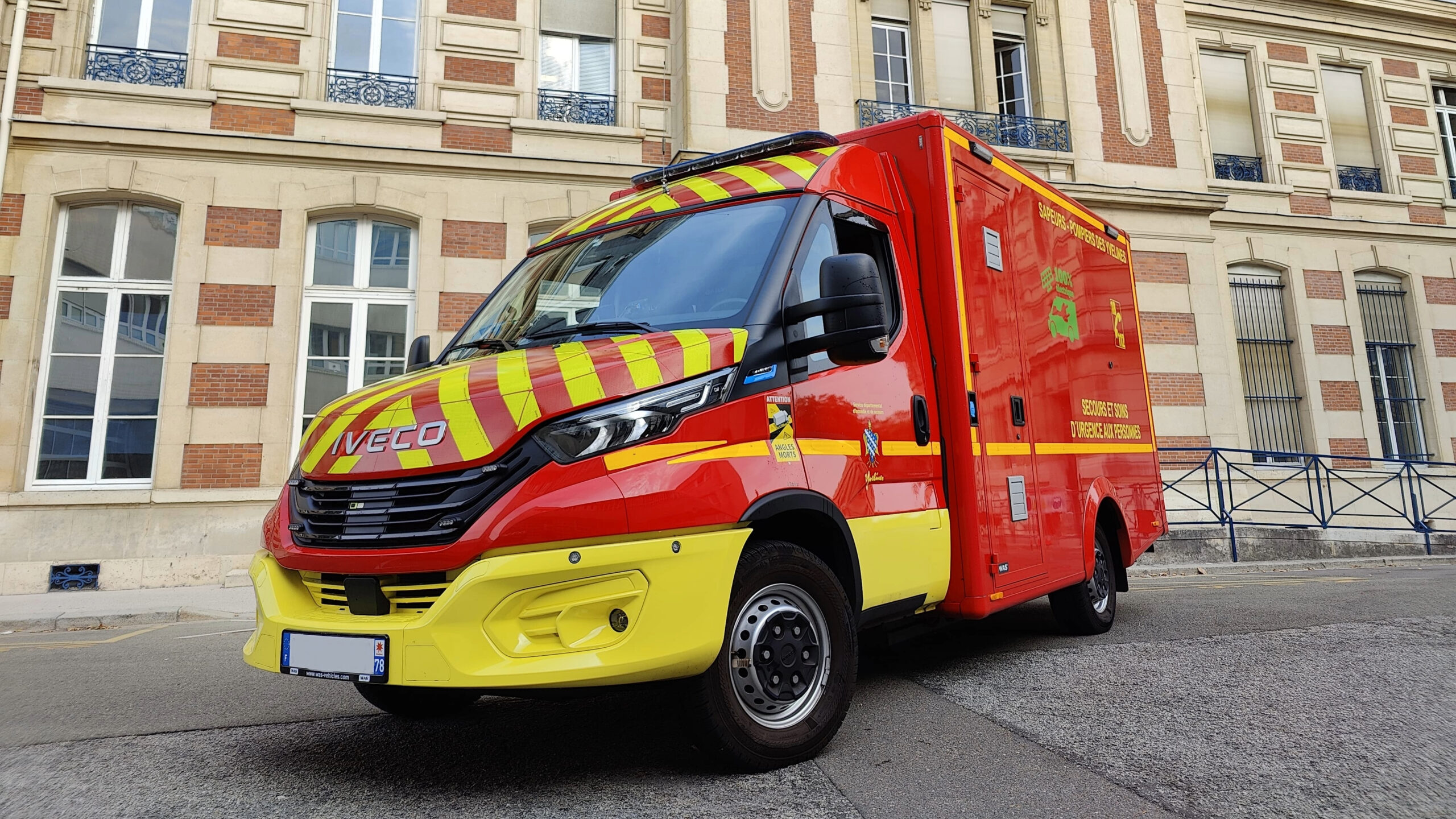 Premiers kilomètres en iveco edaily pour le sdis 78