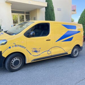 1166 638954256419968259 - la poste opte pour le rétrofit : une transition électrique stratégique