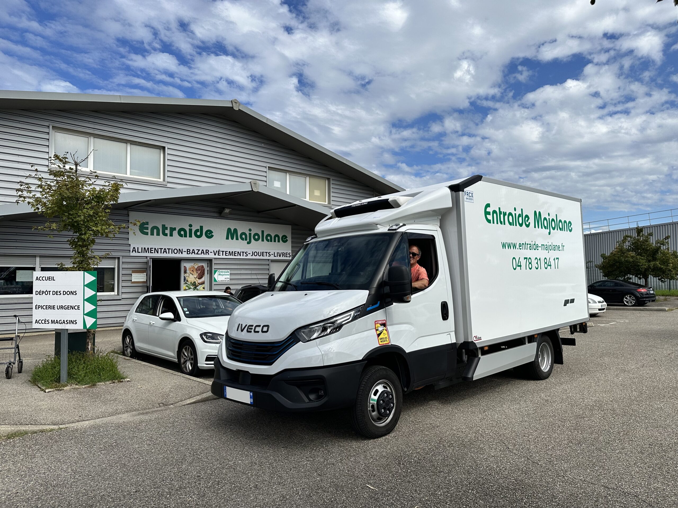 2025 communique de presse iveco edaily entraide majolane photo - nouveau iveco edaily : un partenaire engagé pour l’entraide majolane