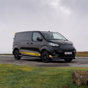 2945496 tv5mq564yp whr - découvrez le fiat scudo onyx 2025 : alliance parfaite entre sport et polyvalence!