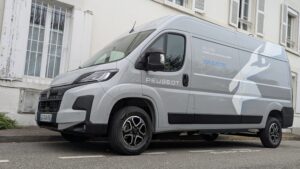 Essai peugeot e boxer c julien georges marcos 25 - essai peugeot e-boxer : il fait de la résistance