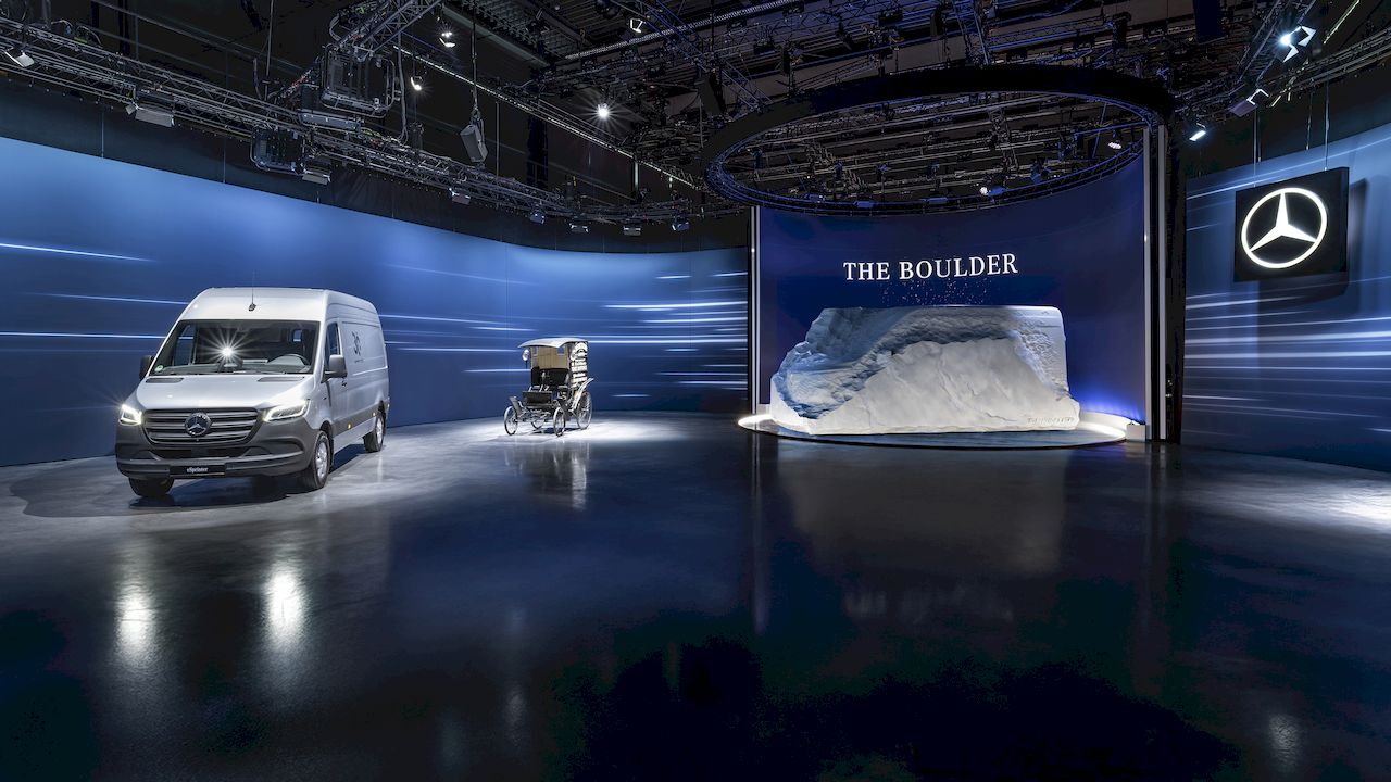 En conjuguant au futur ses succès du passé, mercedes vans annonce un nouveau sprinter plus abouti que jamais