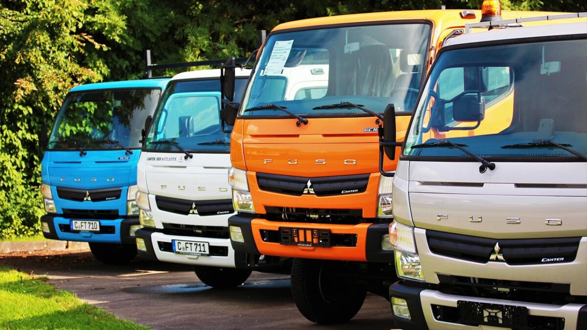 Truck 2526825 1280 - renouvellement d’un véhicule utilitaire : les clés pour une décision éclairée!