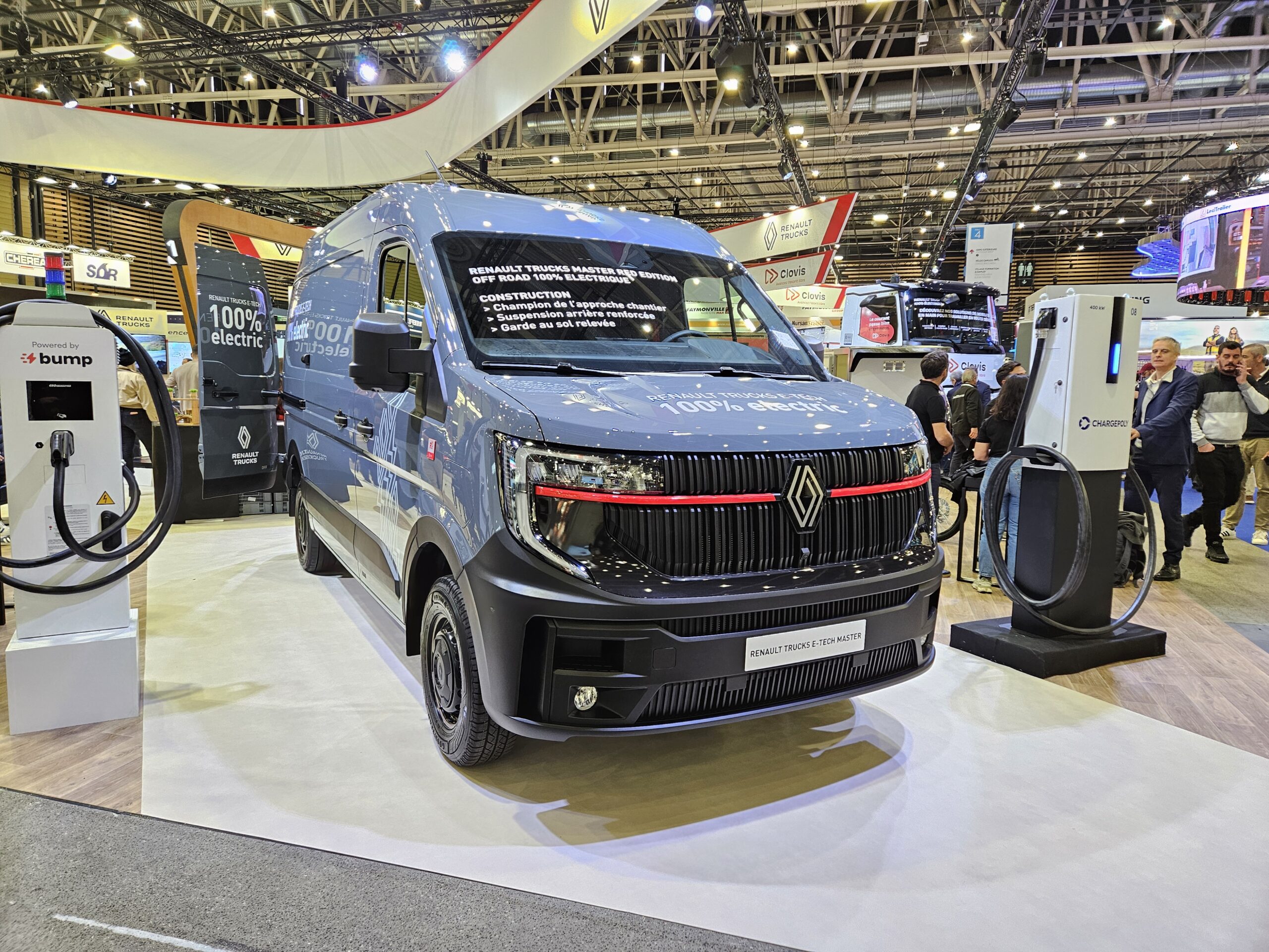 20251119 150117 - salon solutrans 2025 : renault trucks fait la part belle à l’utilitaire