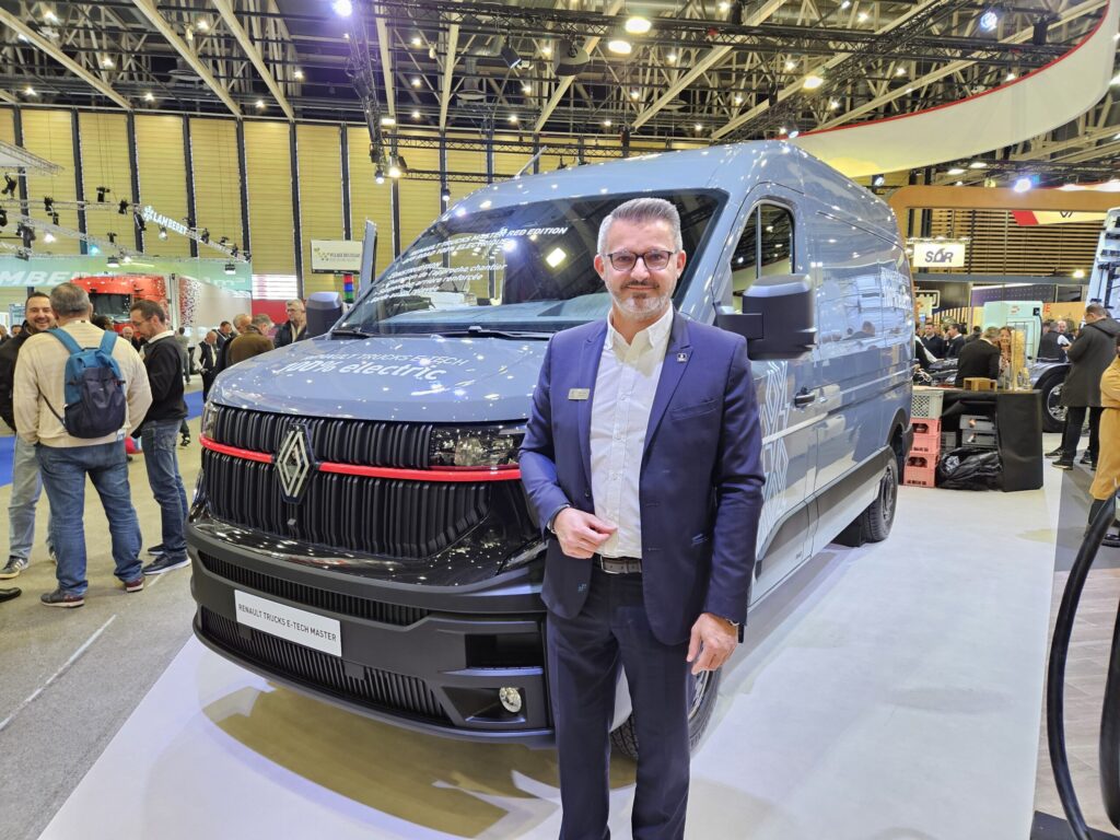 20251120 105859 - salon solutrans 2025 : renault trucks fait la part belle à l’utilitaire