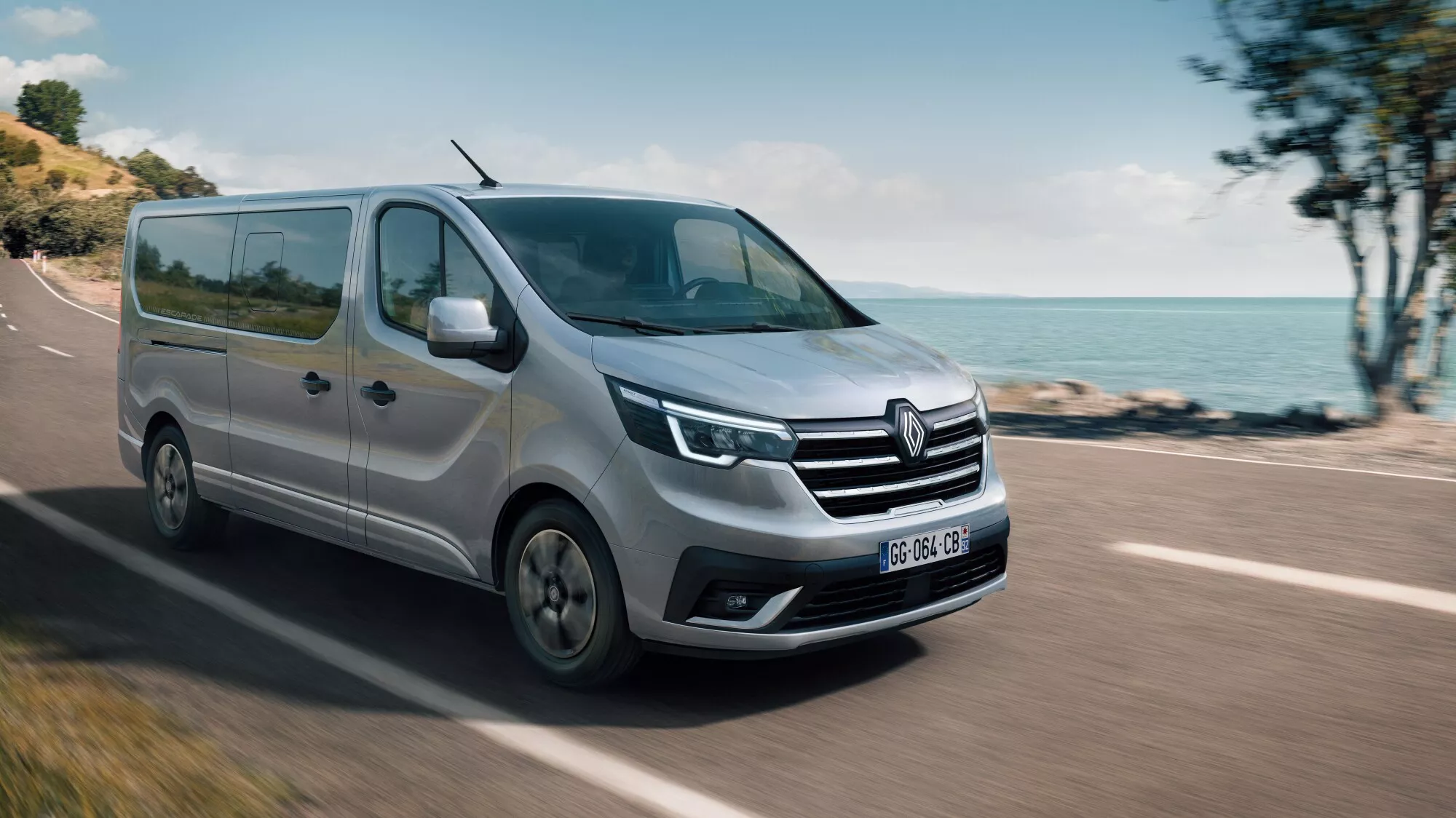 Le rendez-vous à bordeaux : le nouveau renault trafic escapade y a fait sa rentrée!