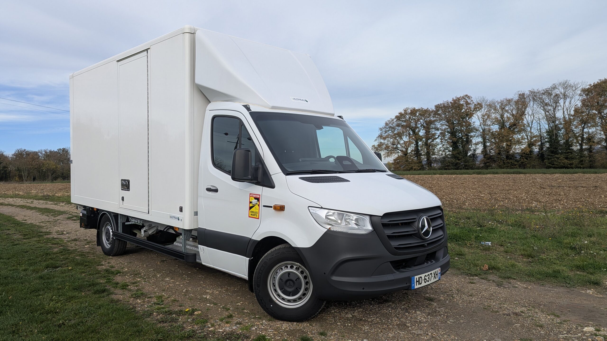 Essai mercedes esprinter châssis : un anniversaire sous le signe du renouveau électrique