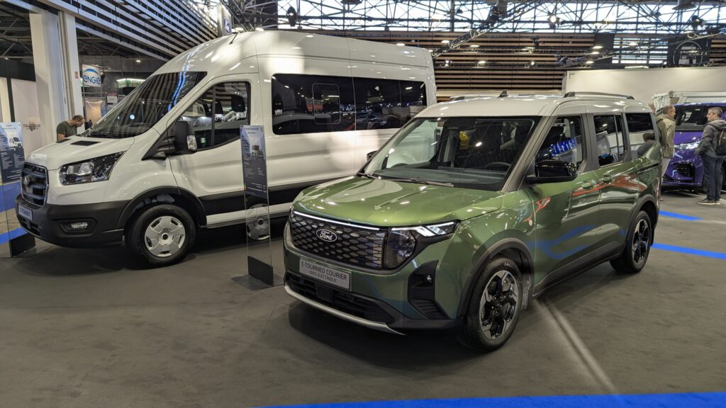 Stand ford 13 - solutrans 2025 : myutilitaire vous fait visiter le salon