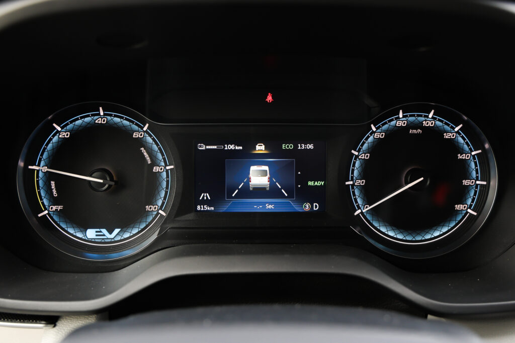 ©nass m. Maxus edeliver 9 myutilitaire 17 - essai maxus edeliver 9 (l2h2) : un fourgon électrique grand format,aussi polyvalent que complet!