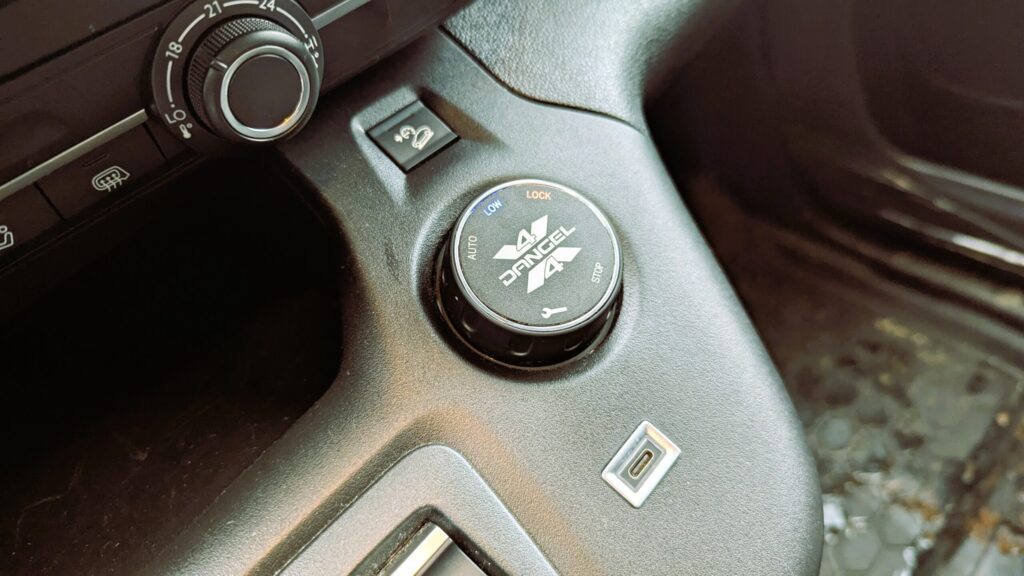 4wd by dangel 4 - notre essai 4wd by automobiles dangel : l’utilitaire qui monte aux arbres